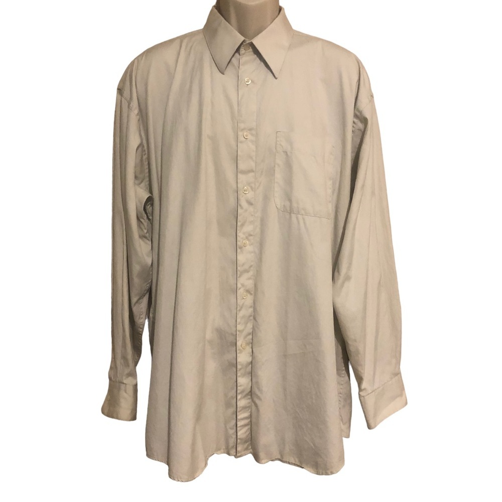 ⭐️ Bachrach Long Sleeve Button Up Men’s Dress Shirt ⭐️